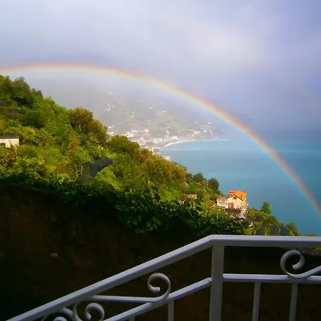 En Rose Ravello